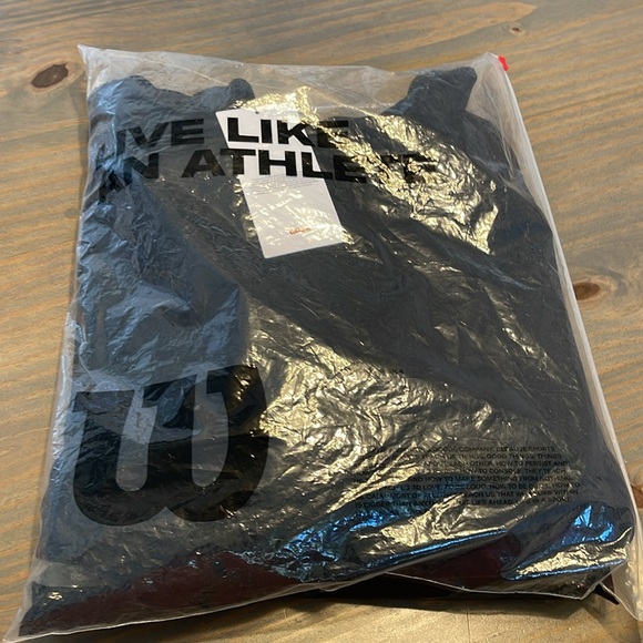 Hooded sweat shirt - Picture 10 of 10